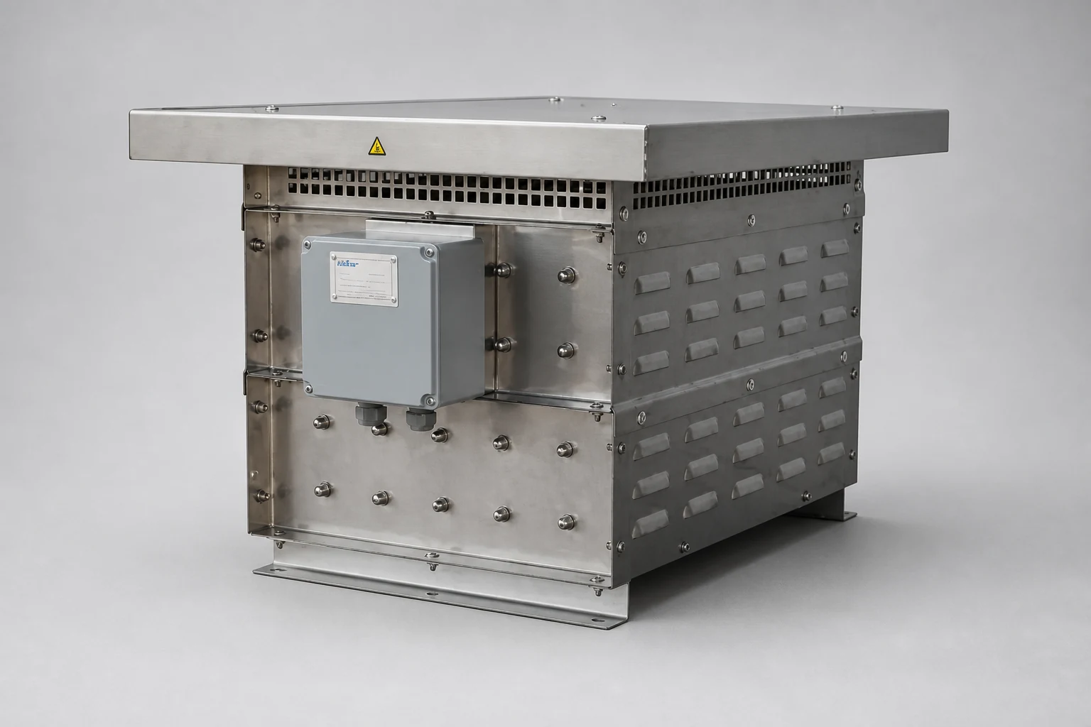 Dynamic braking resistor in a stainless steel enclosure with louvered side panels, flat overhanging rain roof and terminal box